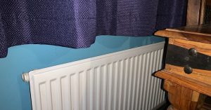 Desk Table with Clearance from Radiator